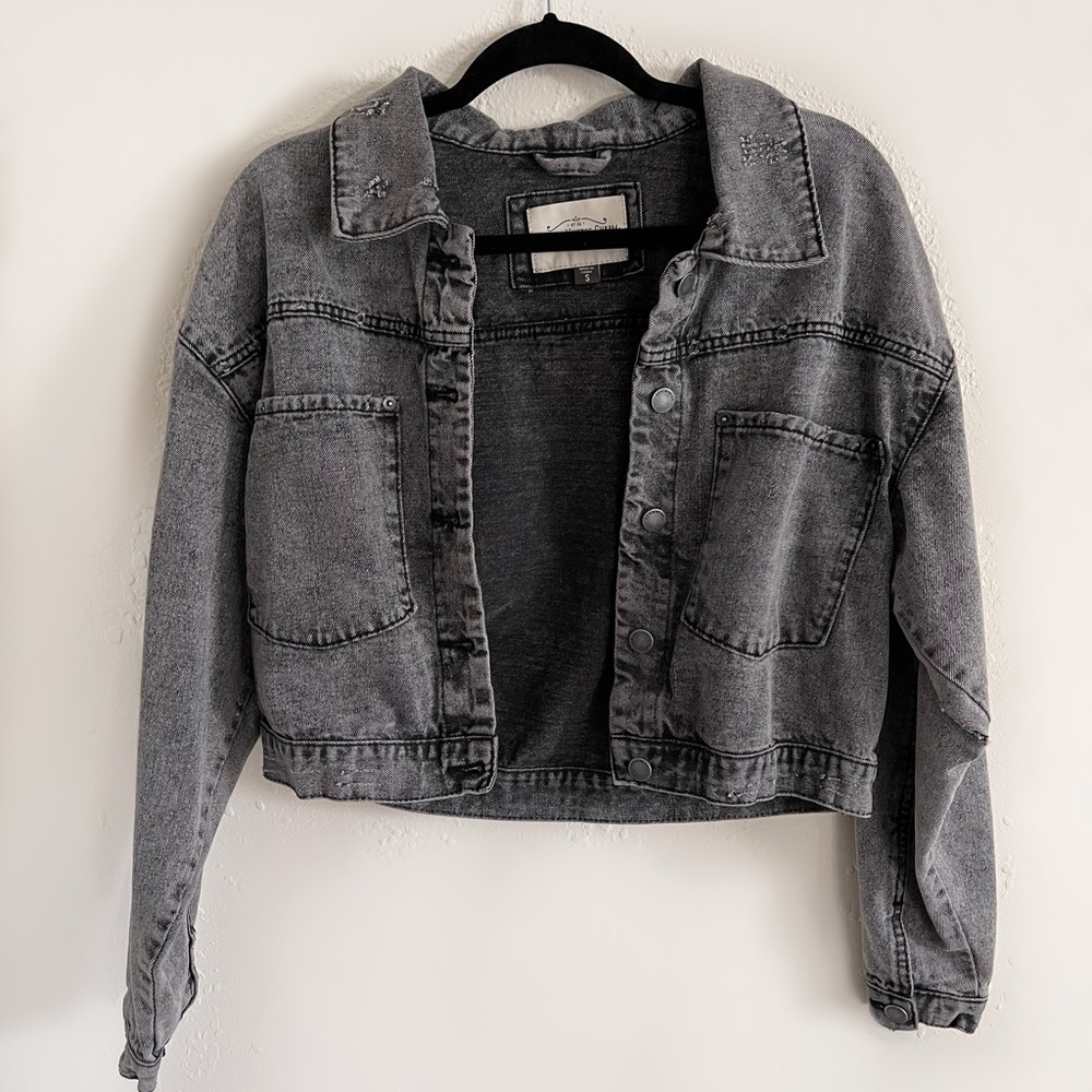 Grayish black Jean jacket semi-cropped small